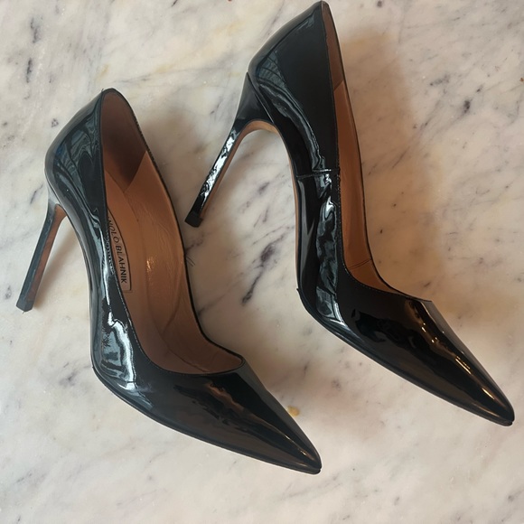 Manolo Blahnik BB patent black heels. Size 37. - Picture 4 of 6